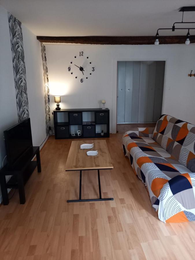 La P'Tite Etape Appartement Joinville Buitenkant foto